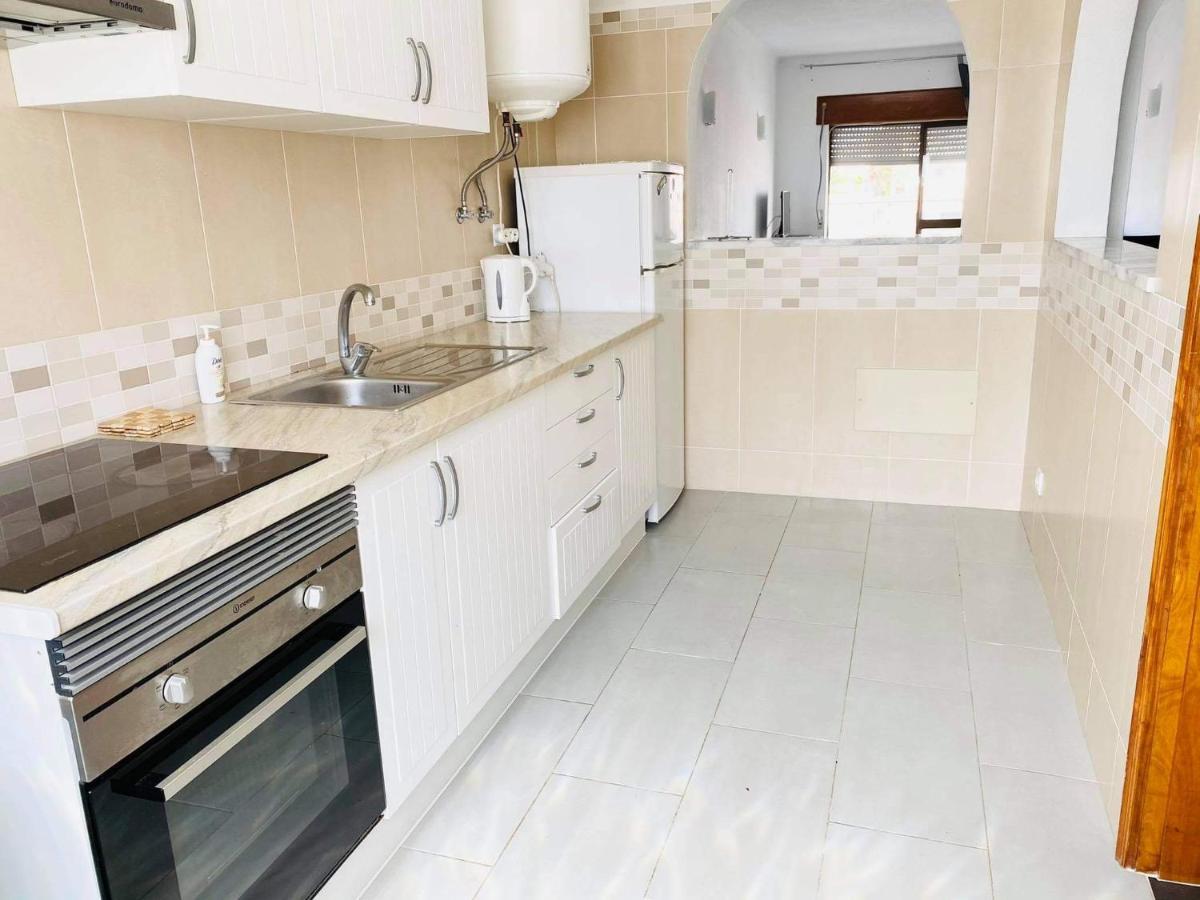 Albufeira Beach Side Apartment Екстер'єр фото